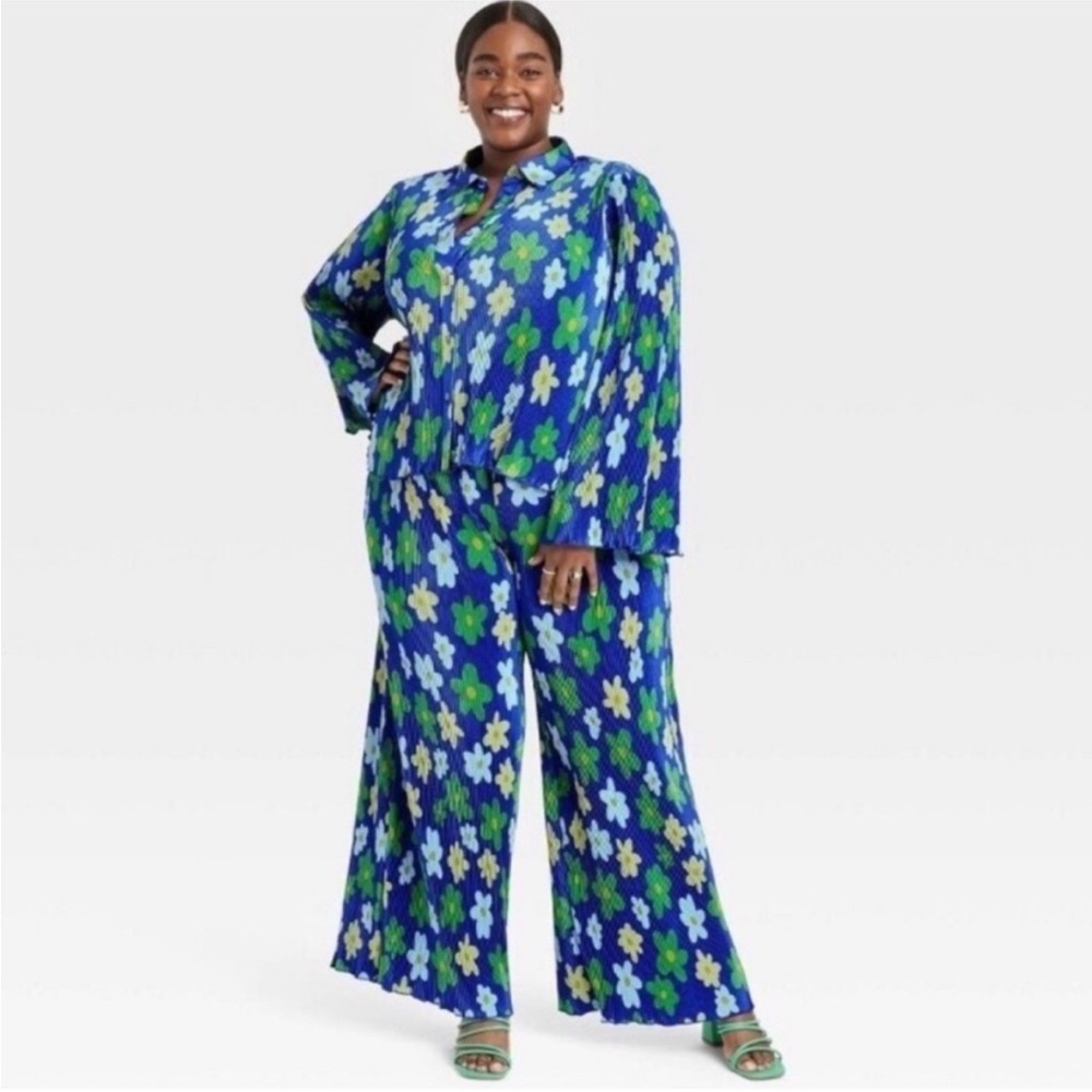 ✨target x sammy b black history month blue & green pleated pants✨
